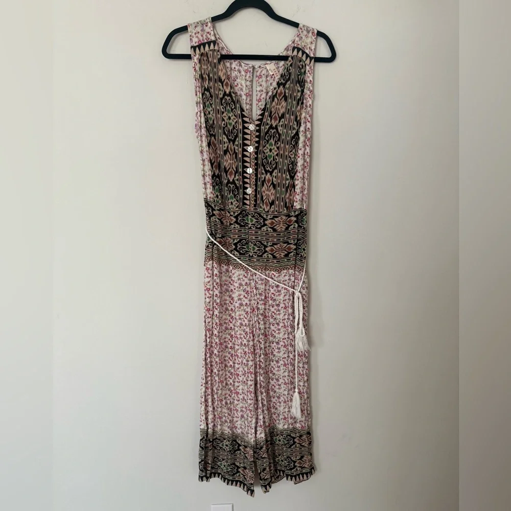 Anthropologie RAGA Ditsy Floral Lightweight Boho Romper Jumpsuit with Tie - Picture 1 of 17